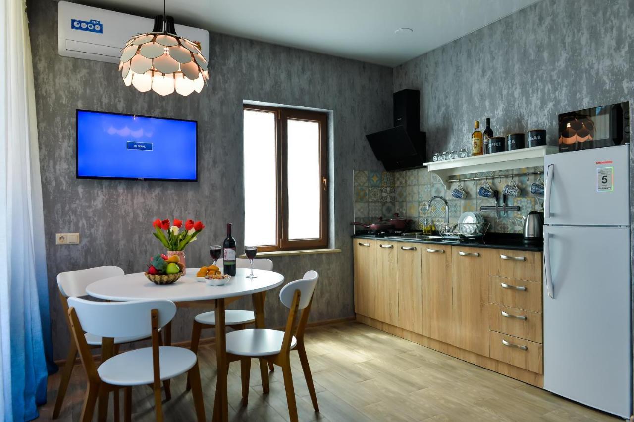 Lions Apartment อูเรคี ภายนอก รูปภาพ
