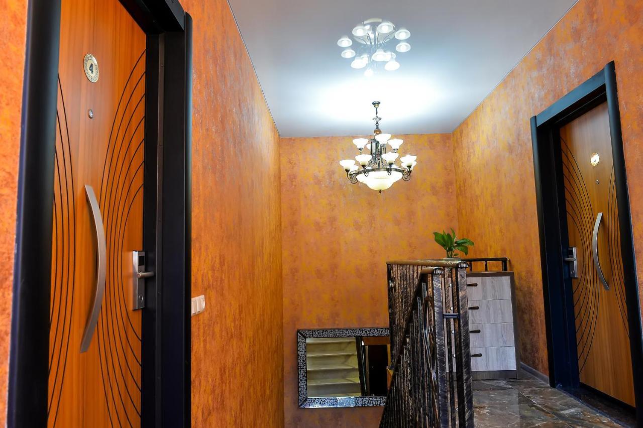Lions Apartment อูเรคี ภายนอก รูปภาพ